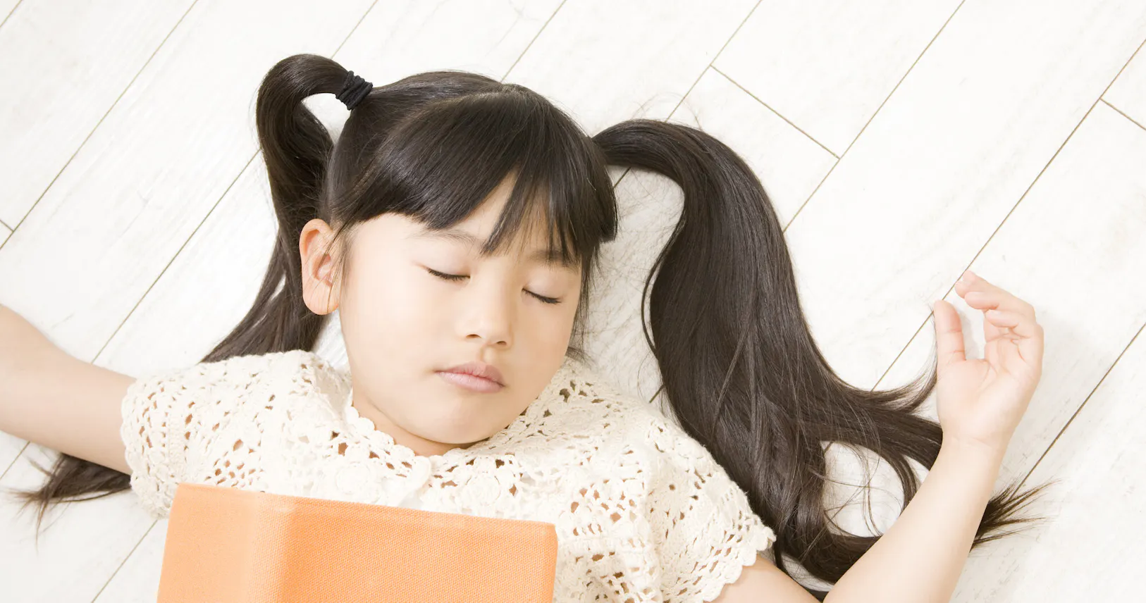 発達障害に特有の不思議な眠気の可能性も 発達障害の子どもたち ほぼ半数に睡眠の Nikkei Style