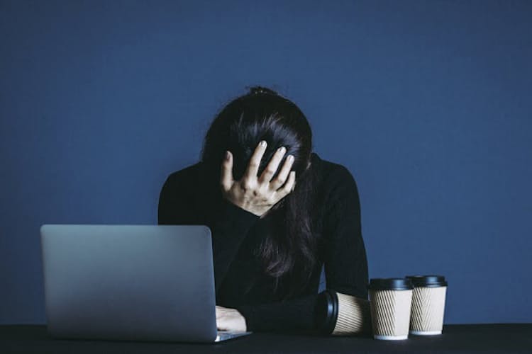 親と死別 友達もいない 孤独と不安に立ち向かうには Nikkei Style 親と死別 友達もいない 孤独と不安に立ち向かうには Nikkei Style