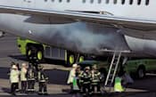 図1 JAL機での出火事故の様子（写真:米国家運輸安全委員会）