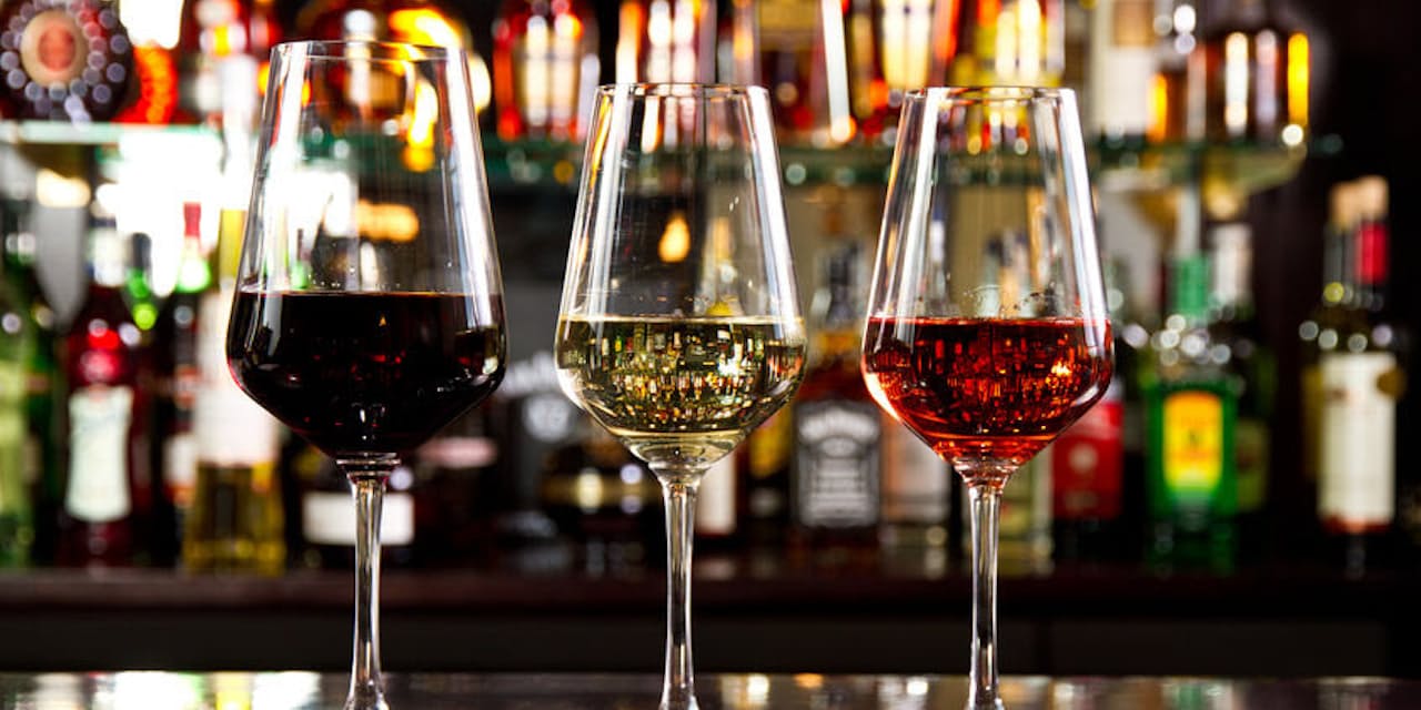 酒は百薬の長のはずでは 少量でもngの最新事情 Nikkei Style 酒は百薬の長のはずでは 少量でもngの最新事情 Nikkei Style