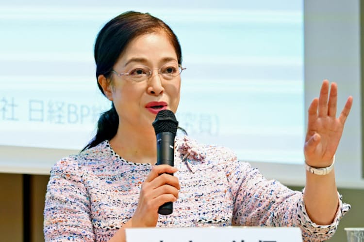 たわいない会話で地域に溶け込む 高木美保氏の知恵 Nikkei Style たわいない会話で地域に溶け込む 高木美保氏の知恵 Nikkei Style