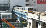 渋谷ヒカリエから見た銀座線。東急東横店の内部にある駅のホームは、この辺りに移設される予定