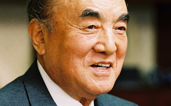 中曽根康弘 元首相 1992年1月掲載 のニュース一覧 日本経済新聞 中曽根康弘 元首相 1992年1月掲載 のニュース一覧 日本経済新聞