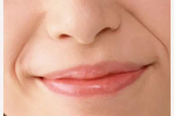 女性の大敵 ほうれい線 できやすさをチェック Nikkei Style 女性の大敵 ほうれい線 できやすさをチェック Nikkei Style