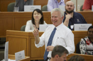 ハーバードビジネススクール名誉教授のマイケル・タッシュマン氏 (C)Kent Dayton for Harvard Business School
