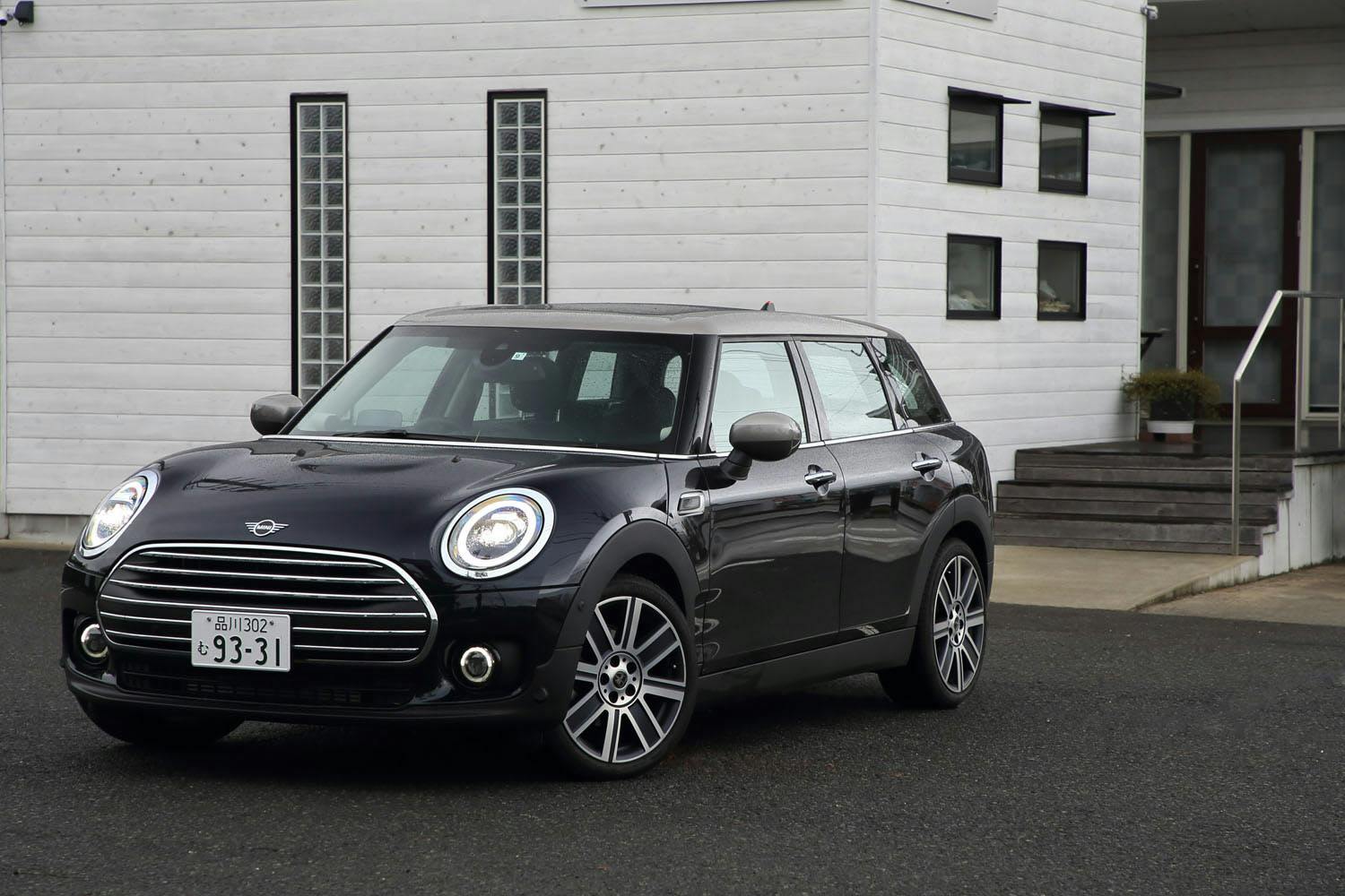 観音開きドアの功罪 Miniクラブマン 英国色ふんだん 丸い目も強調 Nikkei Style 観音開きドアの功罪 Miniクラブマン 英国色ふんだん 丸い目も強調 Nikkei Style