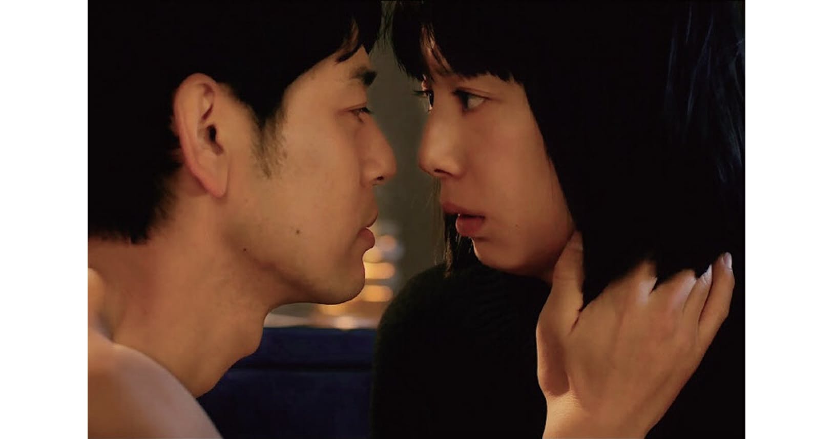 大人の恋愛映画 Red 妻夫木聡が見せる男の色気 Nikkei Style 大人の恋愛映画 Red 妻夫木聡が見せる男の色気 Nikkei Style