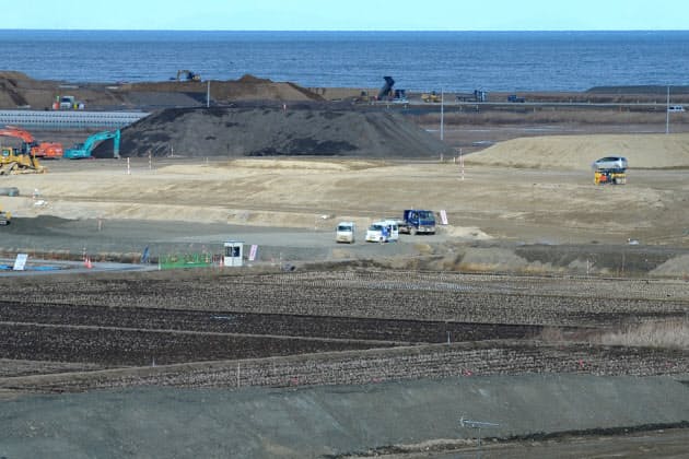【2015年】
平均4メートルほどの地盤かさ上げ工事にメド
【2015年】
平均4メートルほどの地盤かさ上げ工事にメド