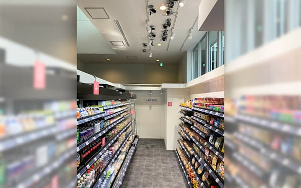 ローソン 人気キャラクターの塗り絵用紙 無料で提供 日本経済新聞 ローソン 人気キャラクターの塗り絵用紙 無料で提供 日本経済新聞