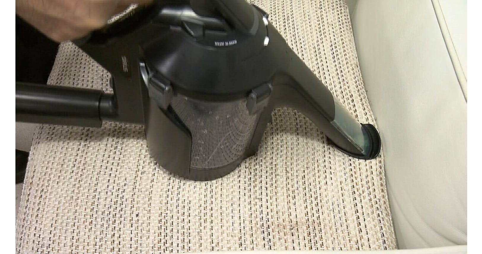 水洗いもできる技あり掃除機 吸引力はダイソンに匹敵 Mono Trendy Nikkei Style