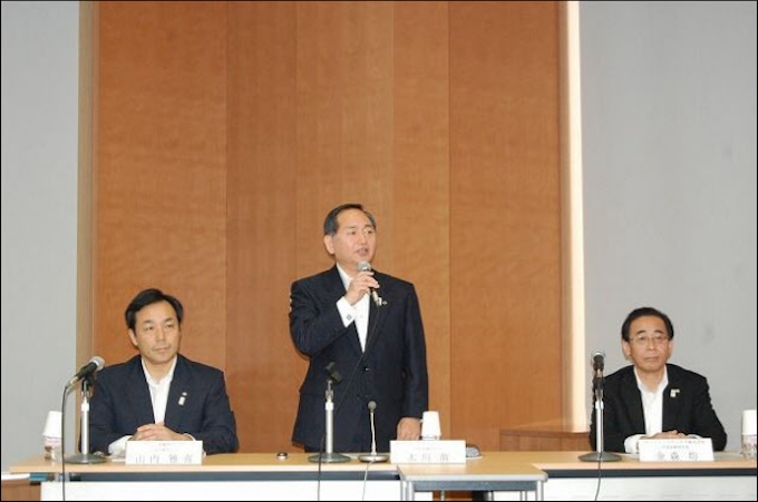 3度目の革命 ヤマトhd 00億円を投じ物流網強化 日本経済新聞