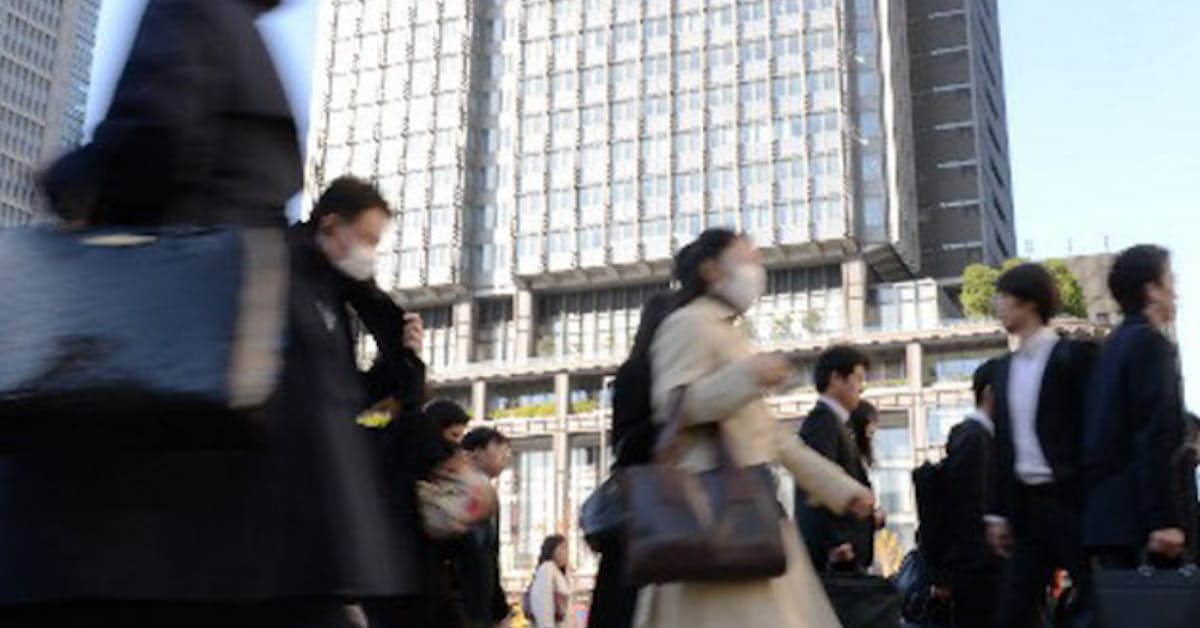 新型コロナ 転職で年収増 が減少 営業 事務職に下げ圧力 日本経済新聞