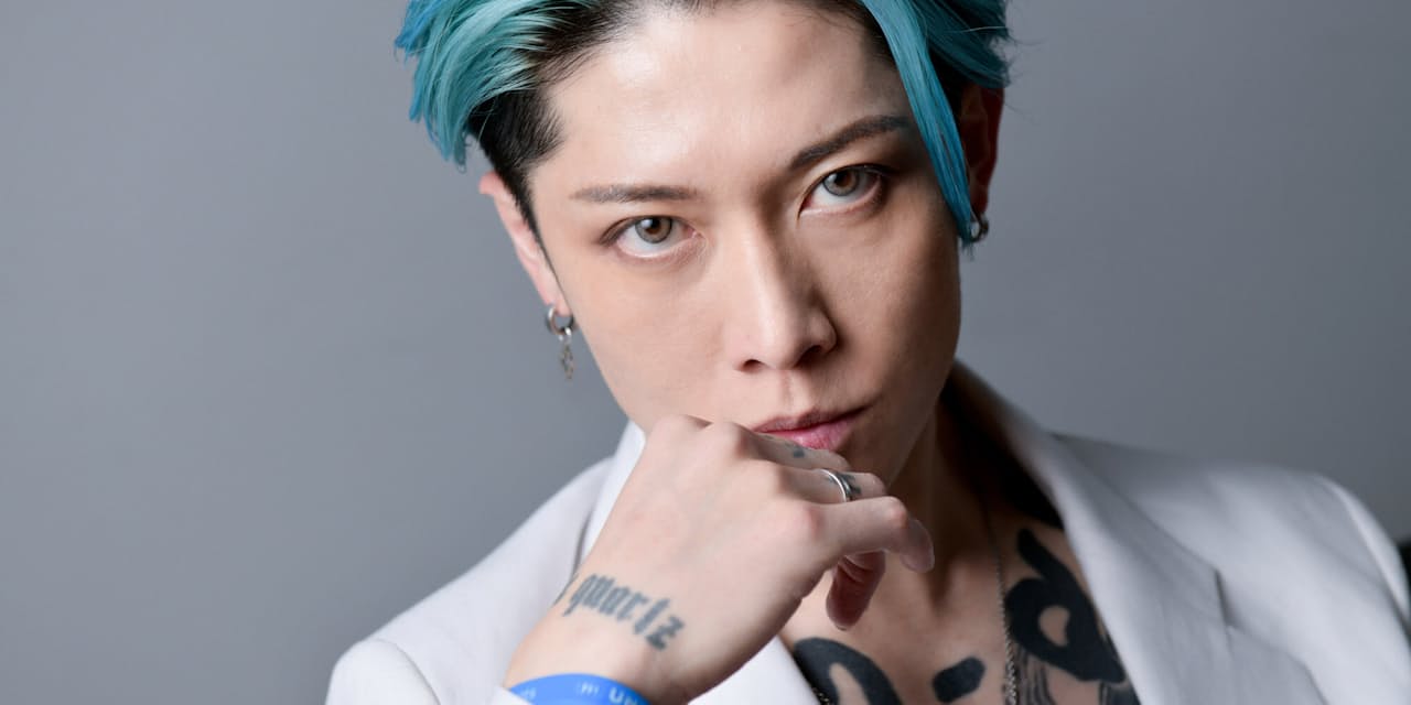 Miyavi サムライギタリストが入手した本物のギター Nikkei Style Miyavi サムライギタリストが入手した本物のギター Nikkei Style
