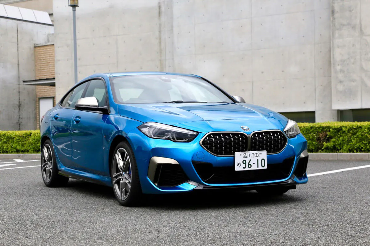 新型bmw 小さな 4ドアクーペ は成功するか Nikkei Style 新型bmw 小さな 4ドアクーペ は成功するか Nikkei Style