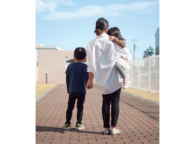 子供2人と3人暮らし 年収0万円台 ズボラでも年100万円 年収別 正しいお金の Nikkei Style 子供2人と3人暮らし 年収0万円台 ズボラでも年100万円 年収別 正しいお金の Nikkei Style