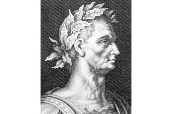 カエサルの死後 古代エジプト最後の王 クレオパトラの子の悲劇 Nikkei Style カエサルの死後 古代エジプト最後の王 クレオパトラの子の悲劇 Nikkei Style