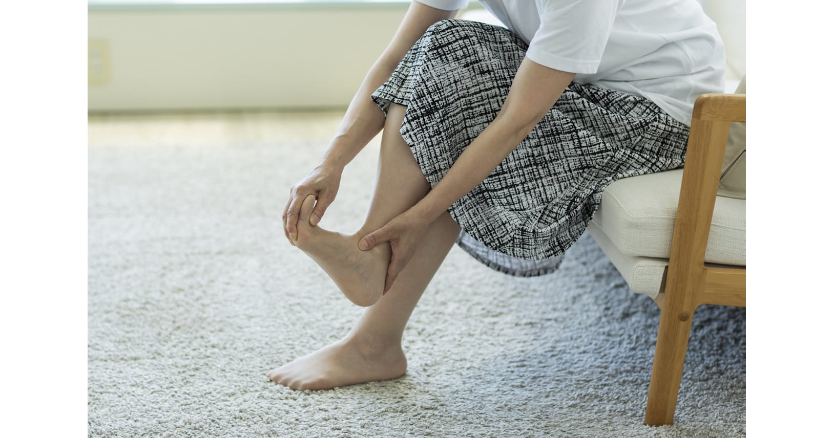 暑い季節はこむら返りに注意 カギは血行 足に枕も Nikkei Style