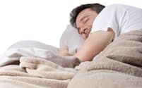 「夜の9時間以上の睡眠」や「90分超の昼寝」、「質の悪い睡眠」は脳卒中リスクを高める可能性が明らかに。(C)Rommel Canlas-123RF