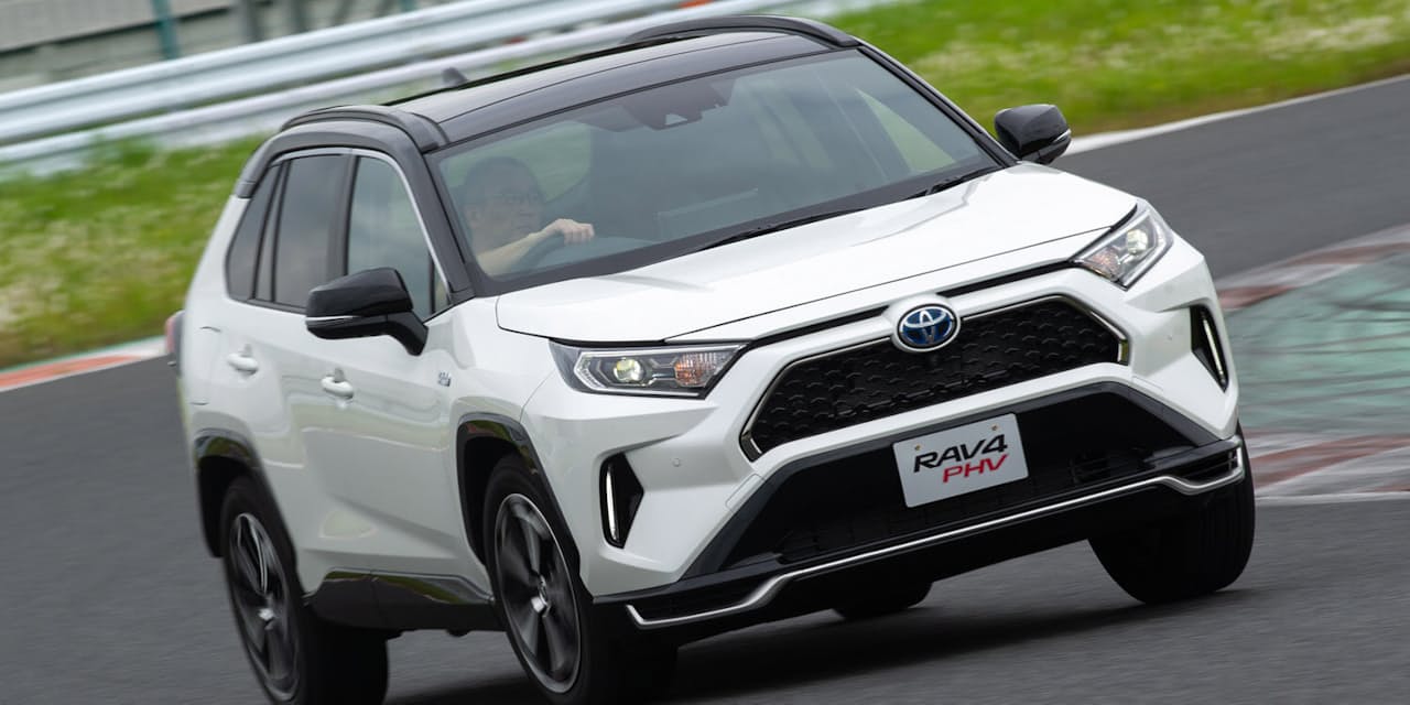 トヨタrav4 Phv 大容量バッテリーで圧倒的パワー Nikkei Style トヨタrav4 Phv 大容量バッテリーで圧倒的パワー Nikkei Style