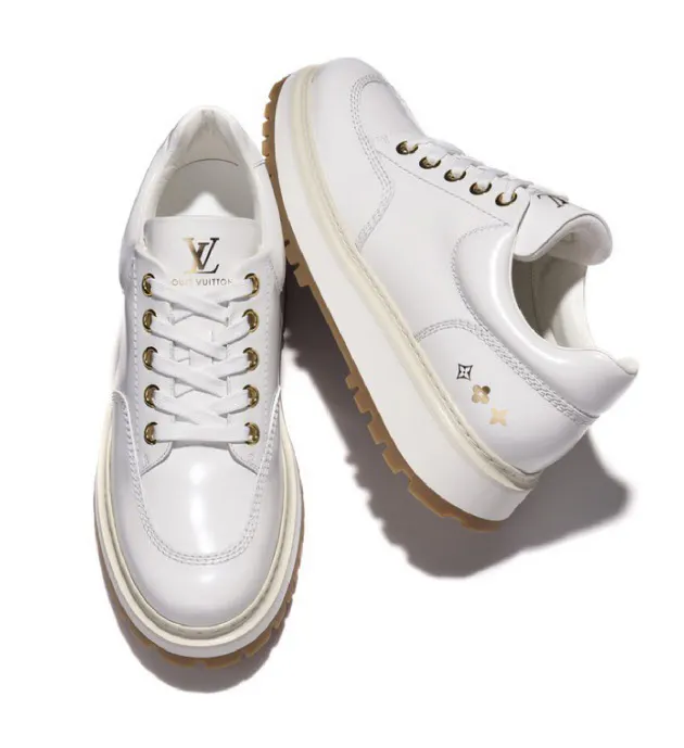 大人の白スニーカー エルメスやルイ ヴィトンの新作 Nikkei Style 大人の白スニーカー エルメスやルイ ヴィトンの新作 Nikkei Style