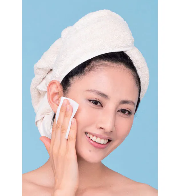 大人の髪悩み シャンプー見直し 頭皮保湿でコシ改善 Nikkei Style 大人の髪悩み シャンプー見直し 頭皮保湿でコシ改善 Nikkei Style