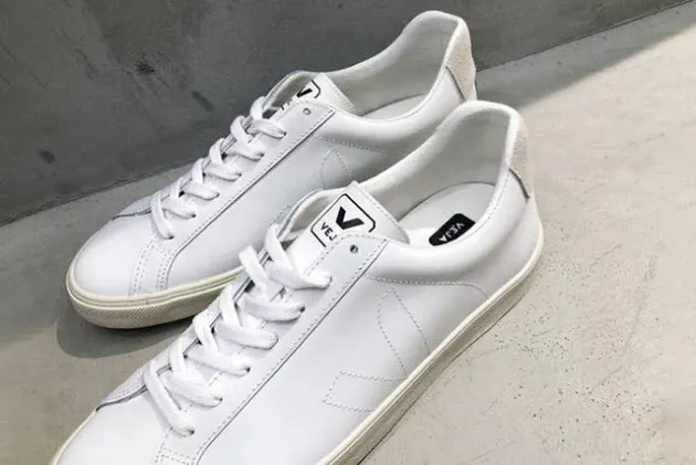 Fashion Analytics レザー素材の白スニーカー Nikkei Style Fashion Analytics レザー素材の白スニーカー Nikkei Style