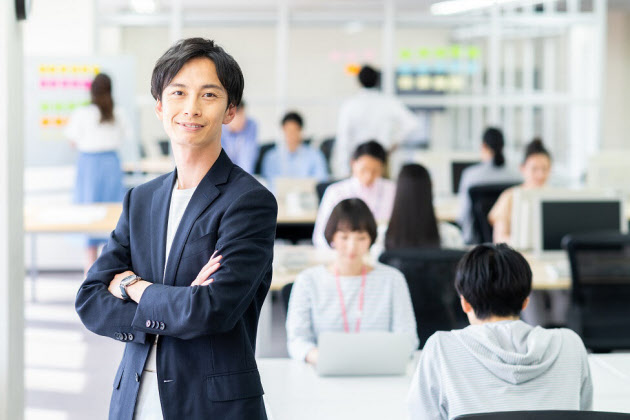 企業に属しながら「腕を貸す」ような働き方も有望に(写真はイメージ =PIXTA)