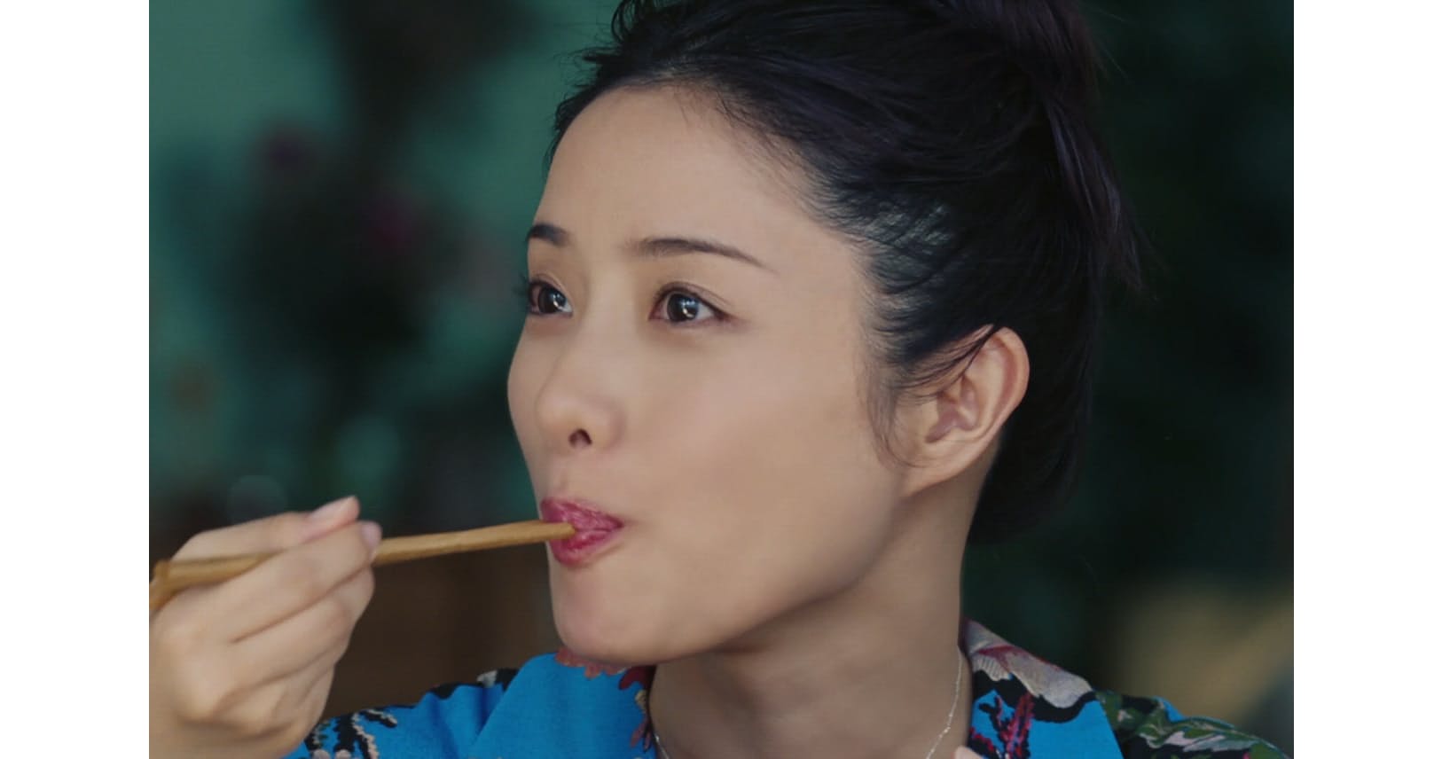 石原さとみが うな牛 すき家cm好感度 過去最高 Nikkei Style 石原さとみが うな牛 すき家cm好感度 過去最高 Nikkei Style