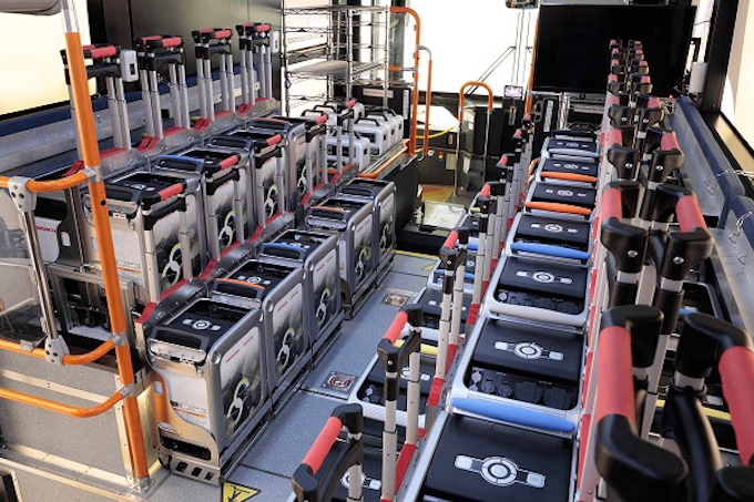 トヨタとホンダ 災害時の電力確保を目指し移動式発電 給電システムを構築して電気を届ける実証実験を開始 日本経済新聞