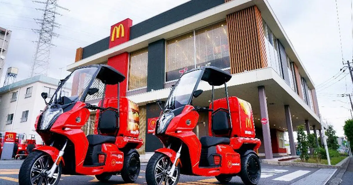 日本マクドナルド マックデリバリーサービス で電動3輪バイクを本格導入 日本経済新聞 日本マクドナルド マックデリバリーサービス で電動3輪バイクを本格導入 日本経済新聞