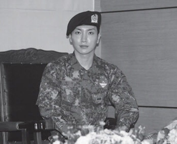 入隊迫る東方神起 Jyj 韓流スター徴兵q A 日本経済新聞 入隊迫る東方神起 Jyj 韓流スター徴兵q A 日本経済新聞