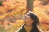 コロナを機に「ひとり力」について考える女性が増えている(写真はイメージ=PIXTA) コロナを機に「ひとり力」について考える女性が増えている(写真はイメージ=PIXTA)