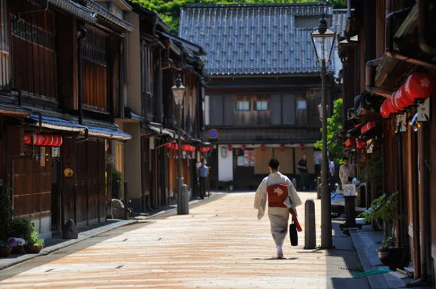 男一人旅 加賀百万石の城下町 やっぱり金沢は 粋 Nikkei Style 男一人旅 加賀百万石の城下町 やっぱり金沢は 粋 Nikkei Style