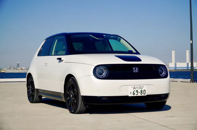 ホンダe 半端ない作り込みは 売れないev の挑戦状 Nikkei Style ホンダe 半端ない作り込みは 売れないev の挑戦状 Nikkei Style