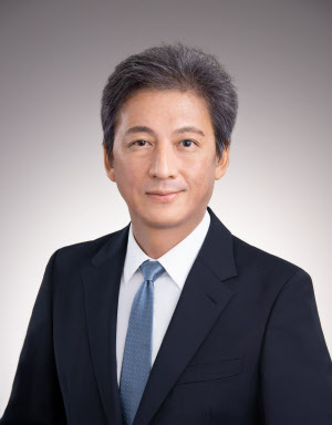 仁科雅朋氏