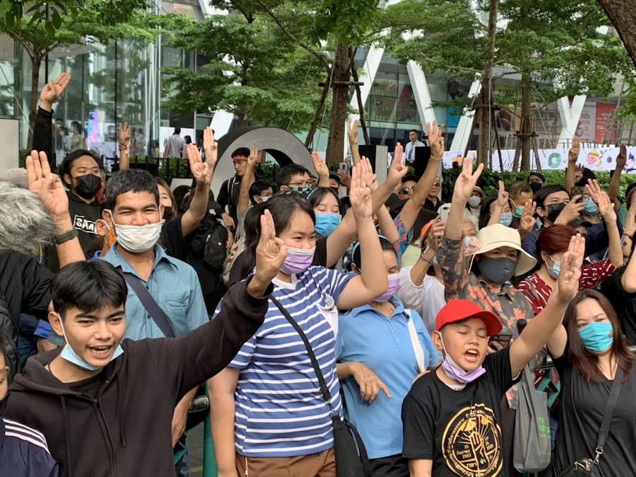 タイ反体制デモ 識者に聞く 日本経済新聞