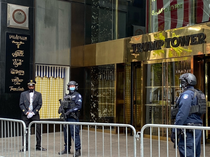 Nyのトランプタワーは厳重な警戒態勢に 日本経済新聞