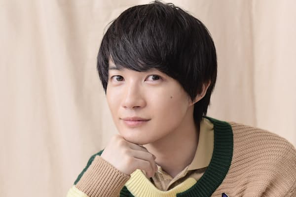 神木隆之介 まあ若手ですけど 心はもう 部長 です Nikkei Style 神木隆之介 まあ若手ですけど 心はもう 部長 です Nikkei Style