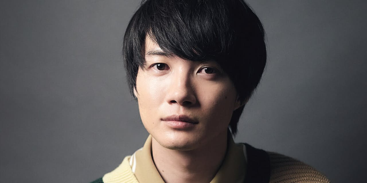 神木隆之介 まあ若手ですけど 心はもう 部長 です Nikkei Style 神木隆之介 まあ若手ですけど 心はもう 部長 です Nikkei Style