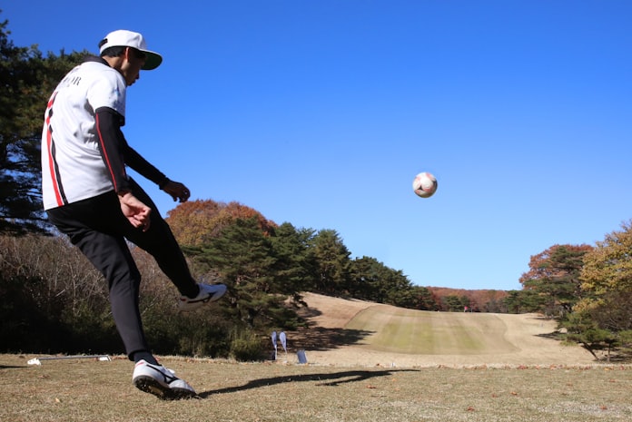 サッカー ゴルフ フットゴルフ 21年に日本でw杯 日本経済新聞