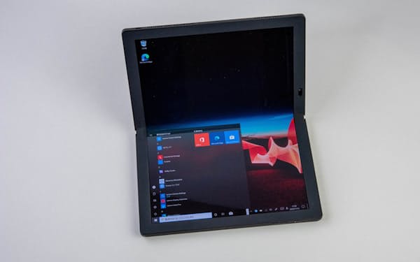 ディスプレー折り畳み式のパソコン「ThinkPad X1 Fold」が登場した
