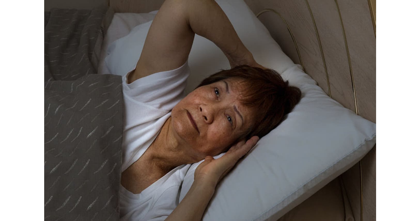 6時間しか眠れないのに 8時間寝ようとするから中途覚醒に 夜中に目覚める 中途覚 nikkei style
