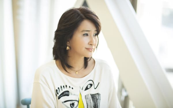 秋吉久美子 のニュース一覧 日本経済新聞 秋吉久美子 のニュース一覧 日本経済新聞