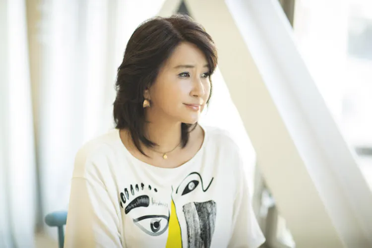 女優 秋吉久美子さん 亡き母にささげた花は学び Nikkei Style 女優 秋吉久美子さん 亡き母にささげた花は学び Nikkei Style