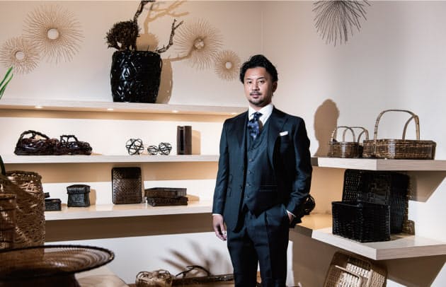 オーダースーツ 和柄裏地や補整で個性出す楽しみ Nikkei Style オーダースーツ 和柄裏地や補整で個性出す楽しみ Nikkei Style