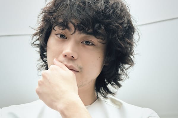 世代交代進む男性ソロシンガーtop30 2位優里 1位は Nikkei Style 世代交代進む男性ソロシンガーtop30 2位優里 1位は Nikkei Style