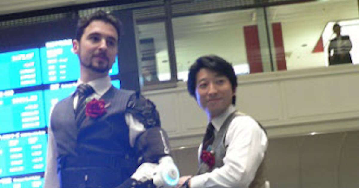 ロボットスーツ Hal のサイバーダインが上場 日本経済新聞