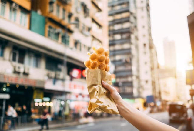 ミシュランのストリートフード部門にも登場する香港のエッグパフ店「Mammy Pancake」