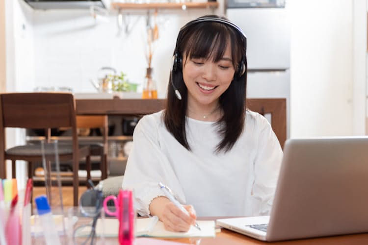 在宅勤務のダラダラ解消法 始業前1時間の集中がカギ Nikkei Style 在宅勤務のダラダラ解消法 始業前1時間の集中がカギ Nikkei Style