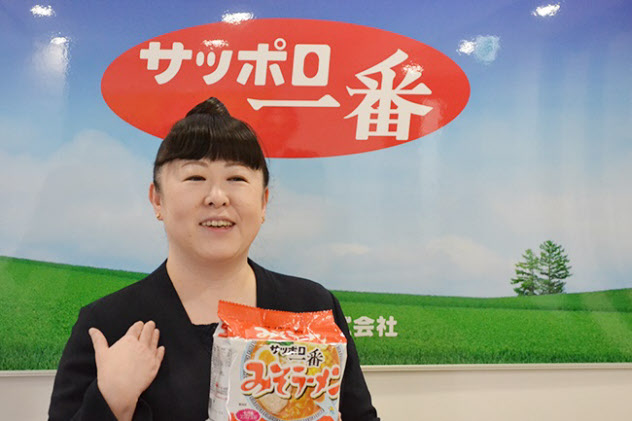 東洋水産 役所広司さんの新cmで即席麺を販促 日本経済新聞